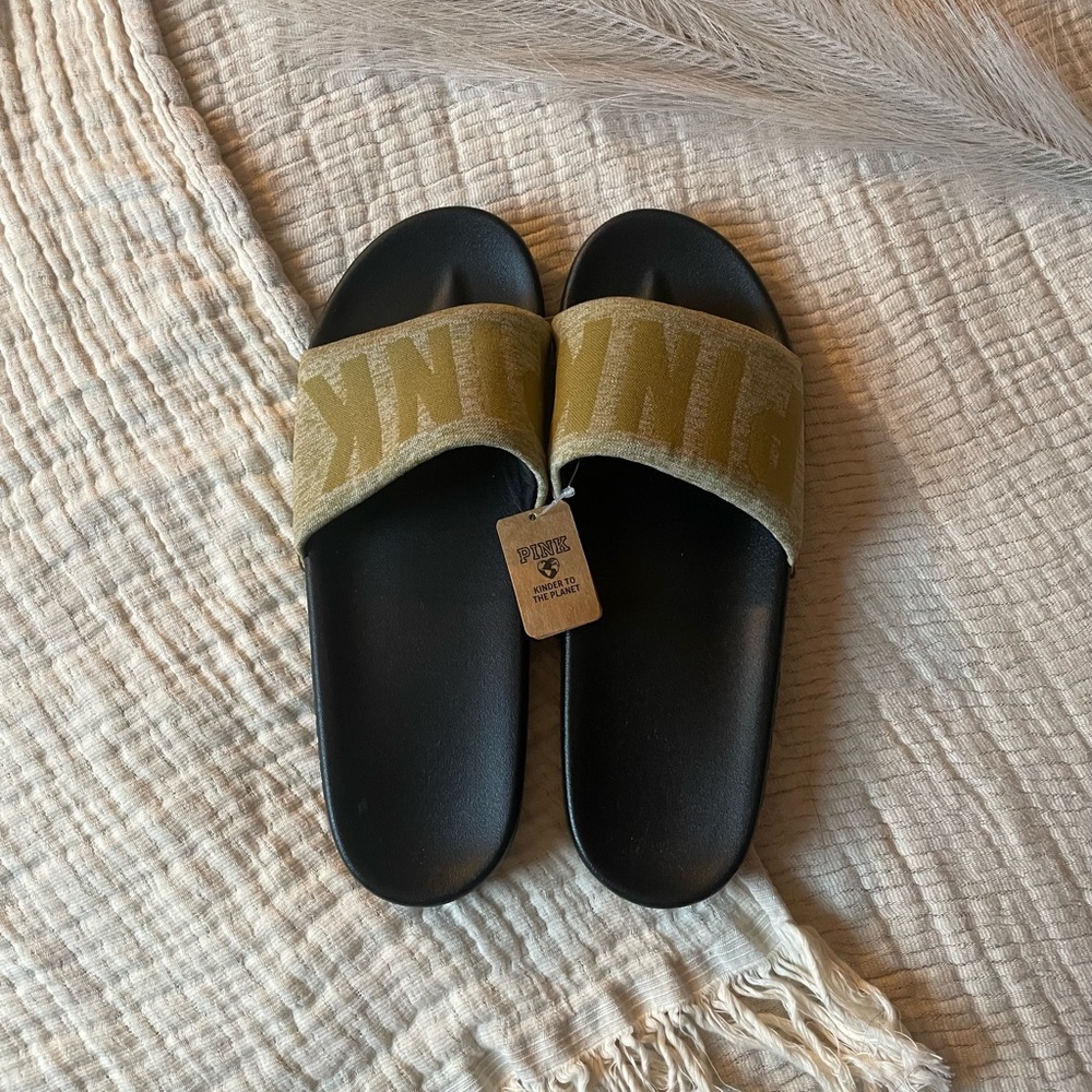 NWT Victoria’s Secret PINK Slides